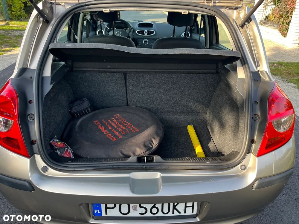 Renault Clio 1.6 16V Dynamique - 14