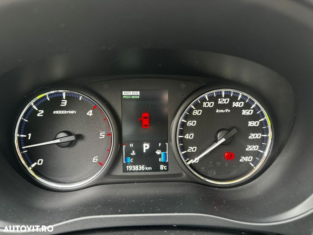 Mitsubishi Outlander 2.2L DI-D 6AT 4WD Intense A03 - 7