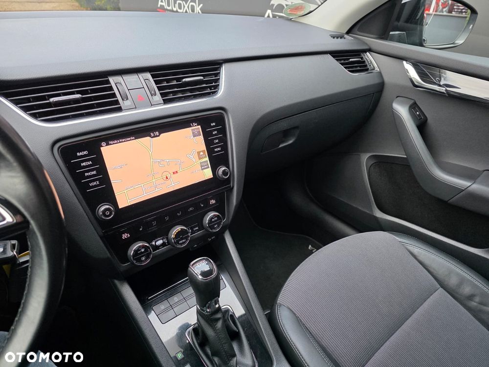 Skoda Octavia 1.6 TDI DSG Premium Edition - 27