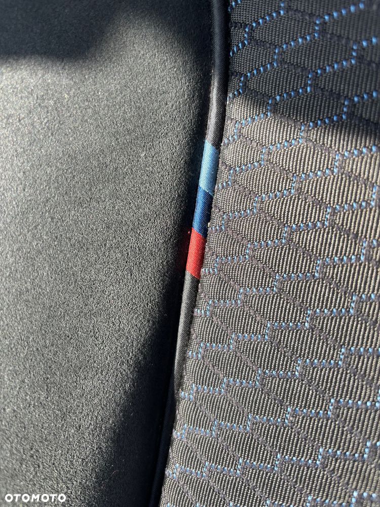 BMW 3GT 325d GT M Sport - 14