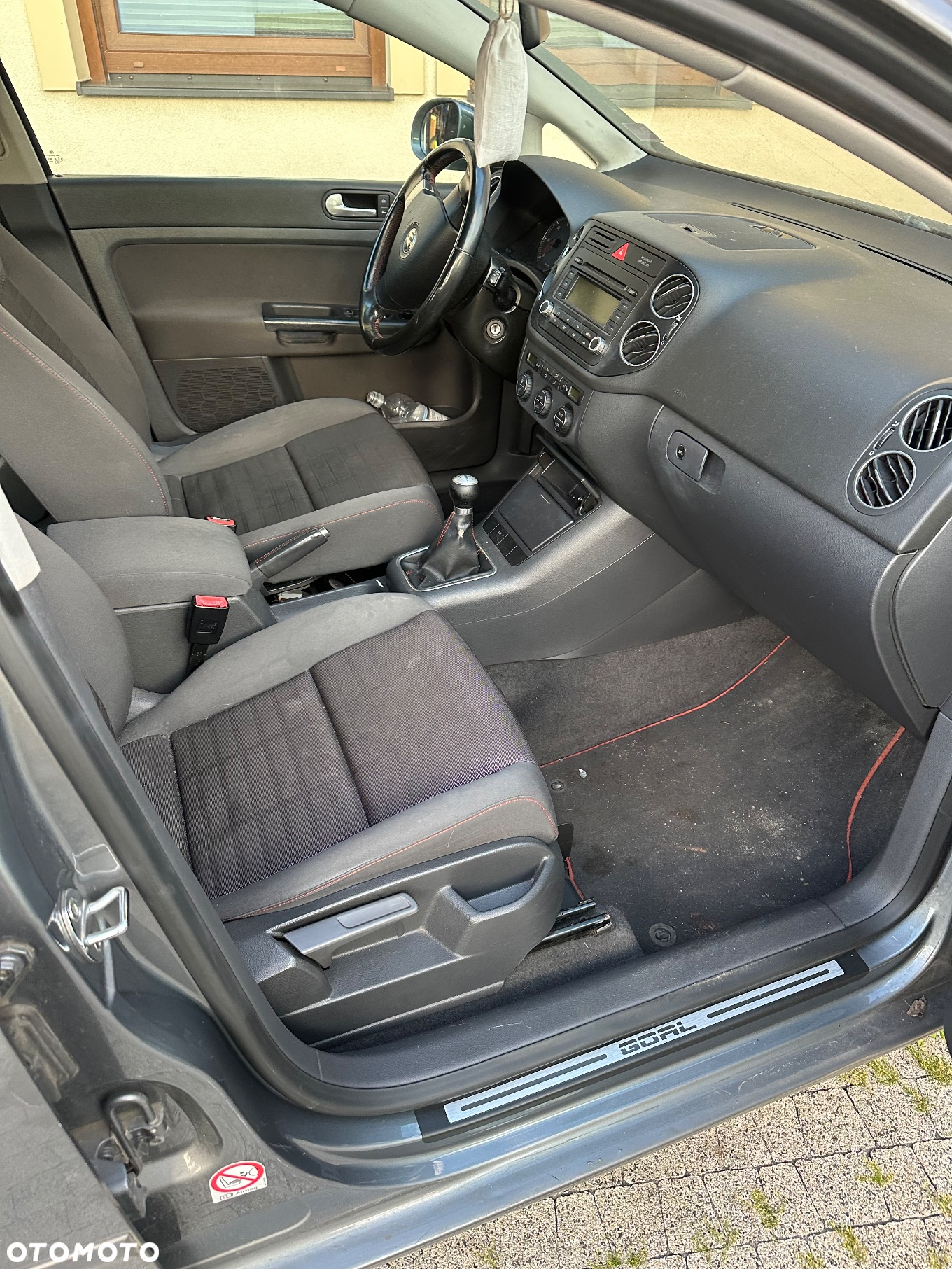 Volkswagen Golf - 8