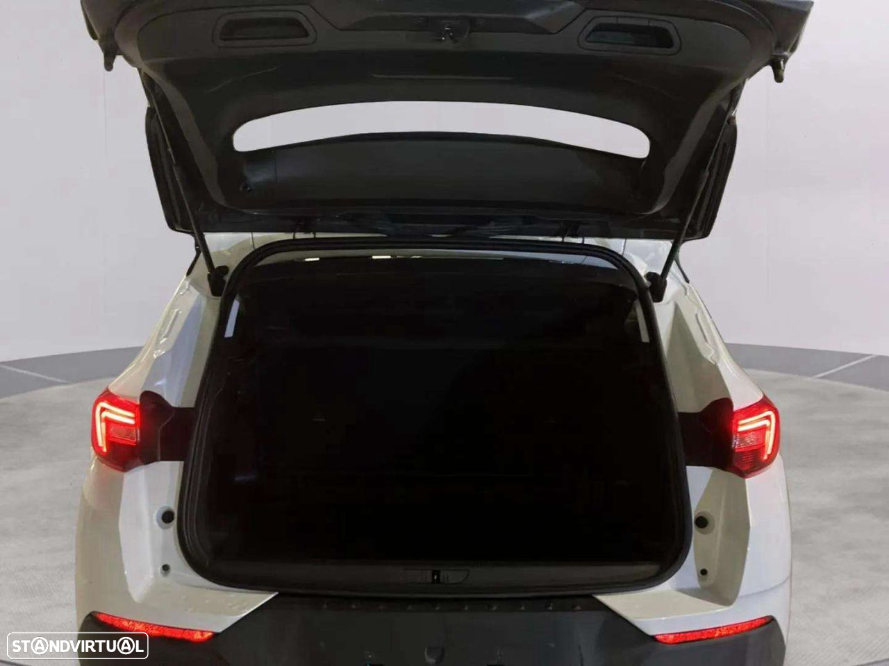 Opel Grandland X 1.5 CDTI Business Edition - 17