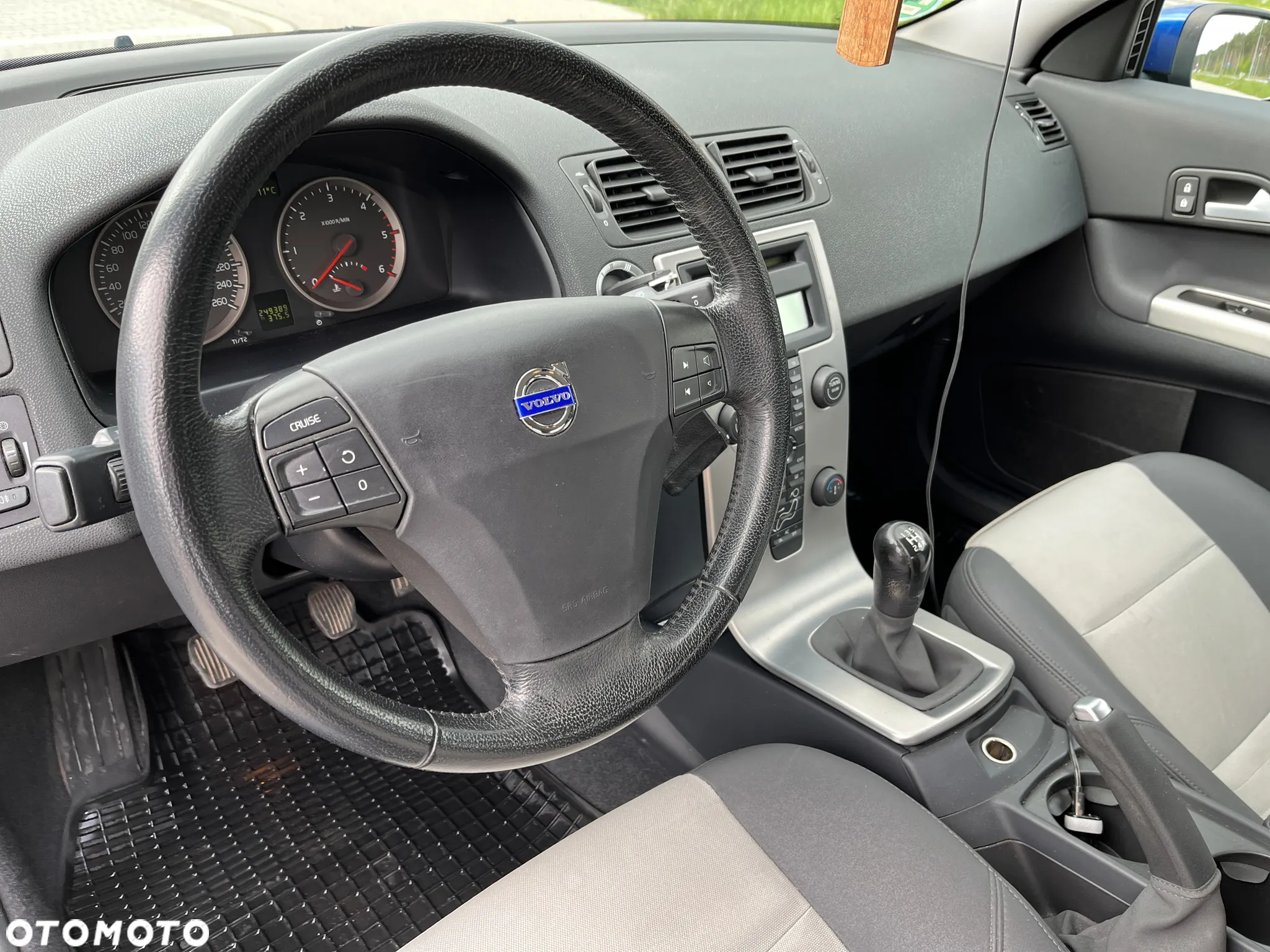 Volvo C30 1.6D - 11