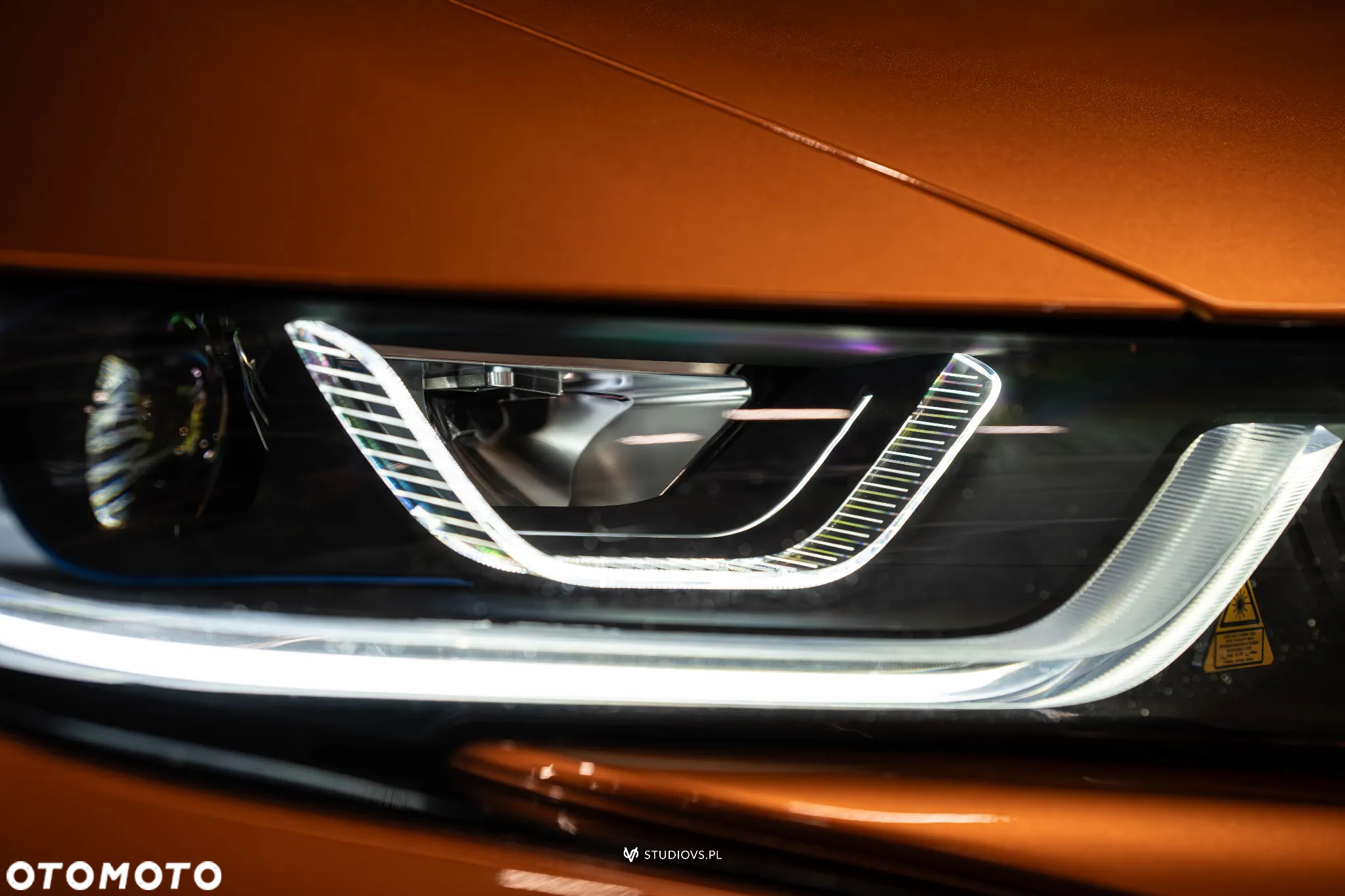 BMW i8 Coupe - 13