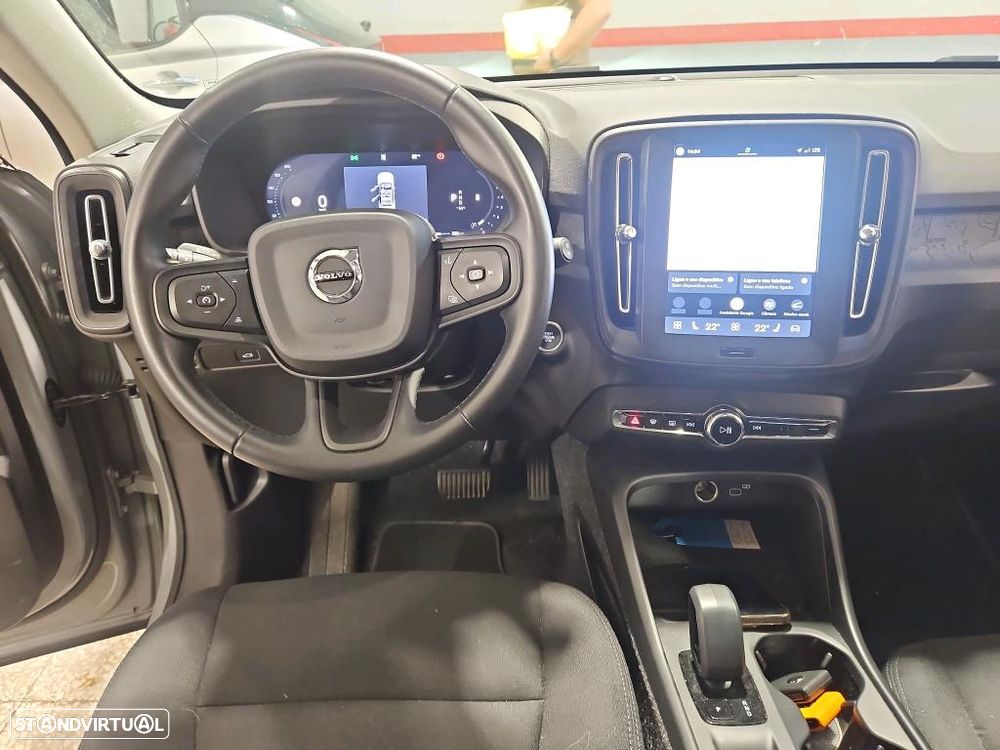Volvo XC 40 2.0 B3 Essential - 7