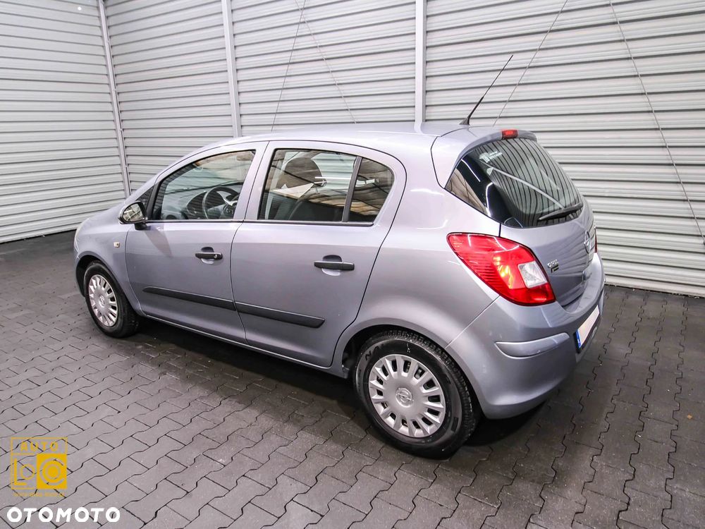 Opel Corsa 1.2 16V Enjoy - 3