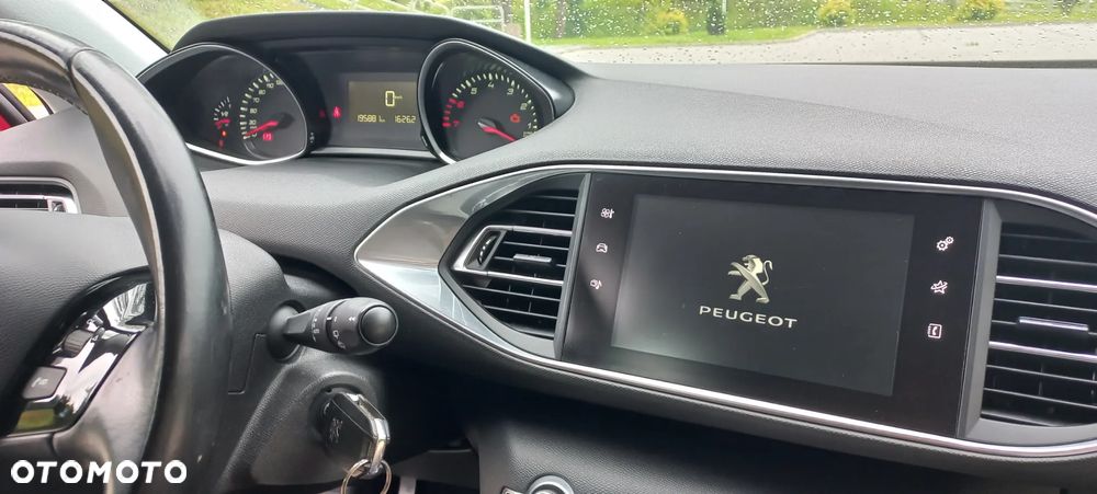 Peugeot 308 1.2 PureTech Business Line S&S - 22