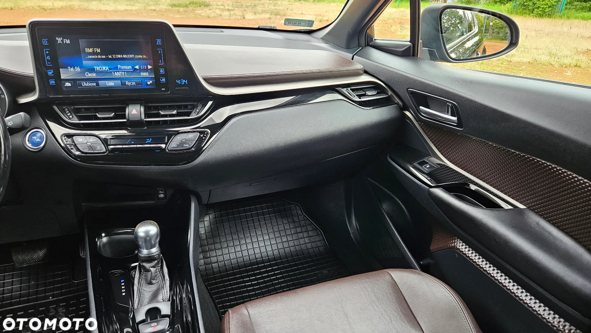 Toyota C-HR 1.8 Hybrid Prestige - 28