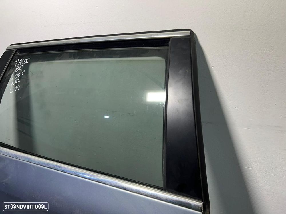 Porta Dto Trás VW PASSAT Variant (3C5) REF. 3C9833056F - 4