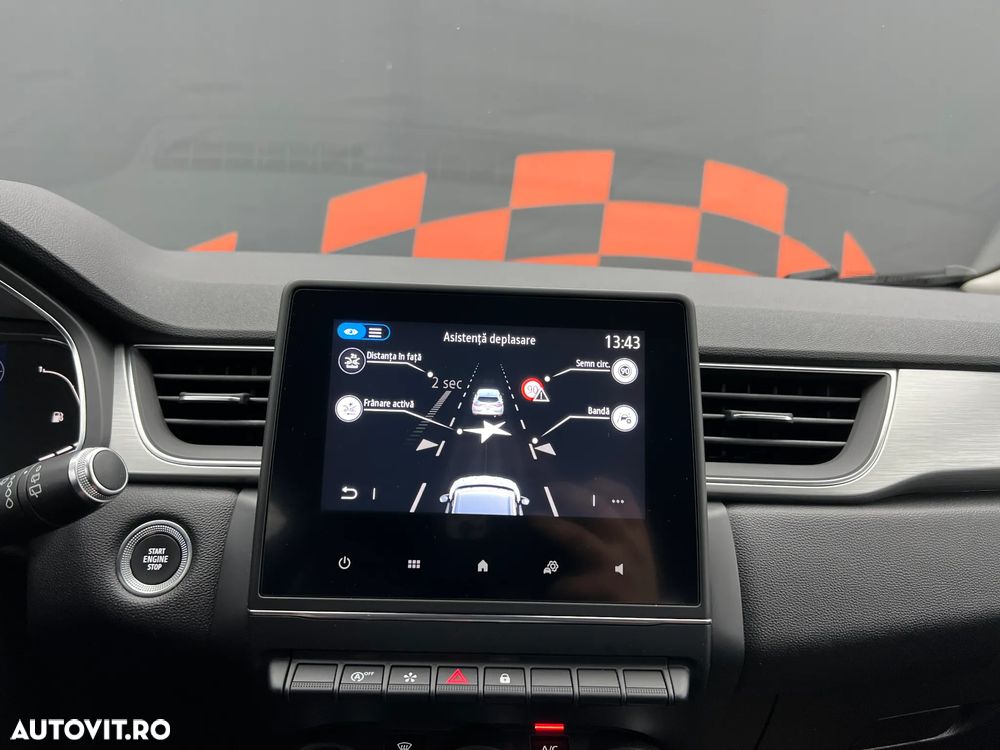 Renault Captur TCe 140 EDC GPF INTENS - 24