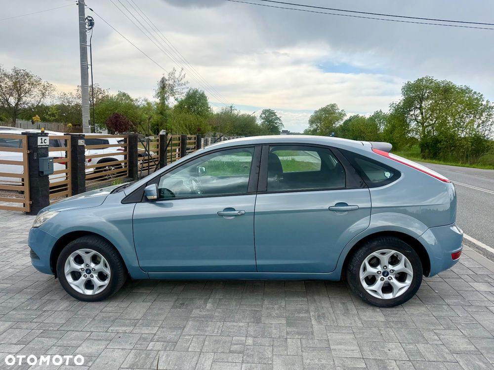 Ford Focus 2.0 16V Titanium - 37