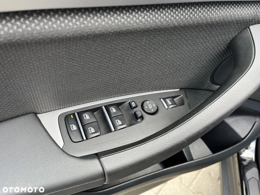 BMW X3 sDrive18d Advantage - 24