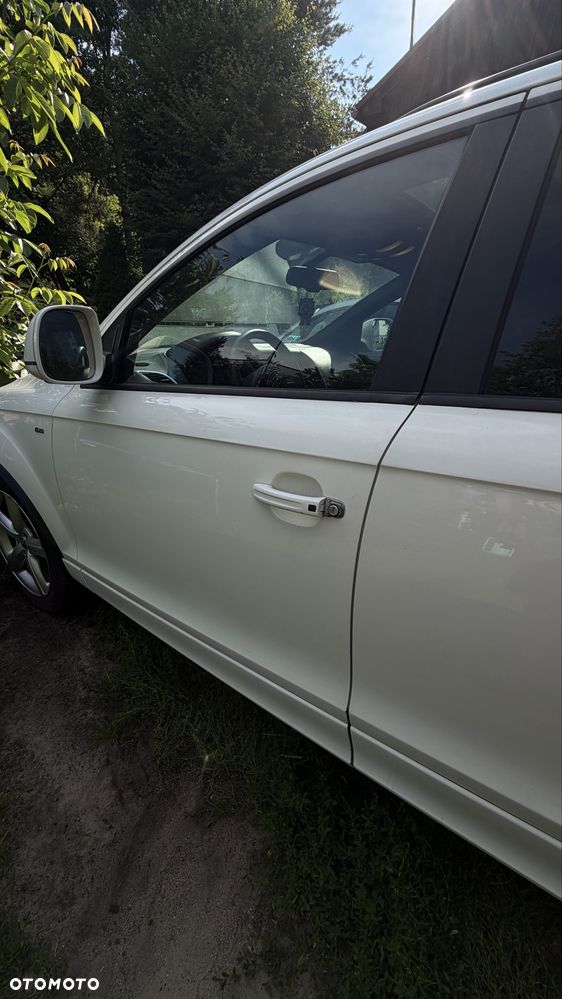 Audi Q7 - 7