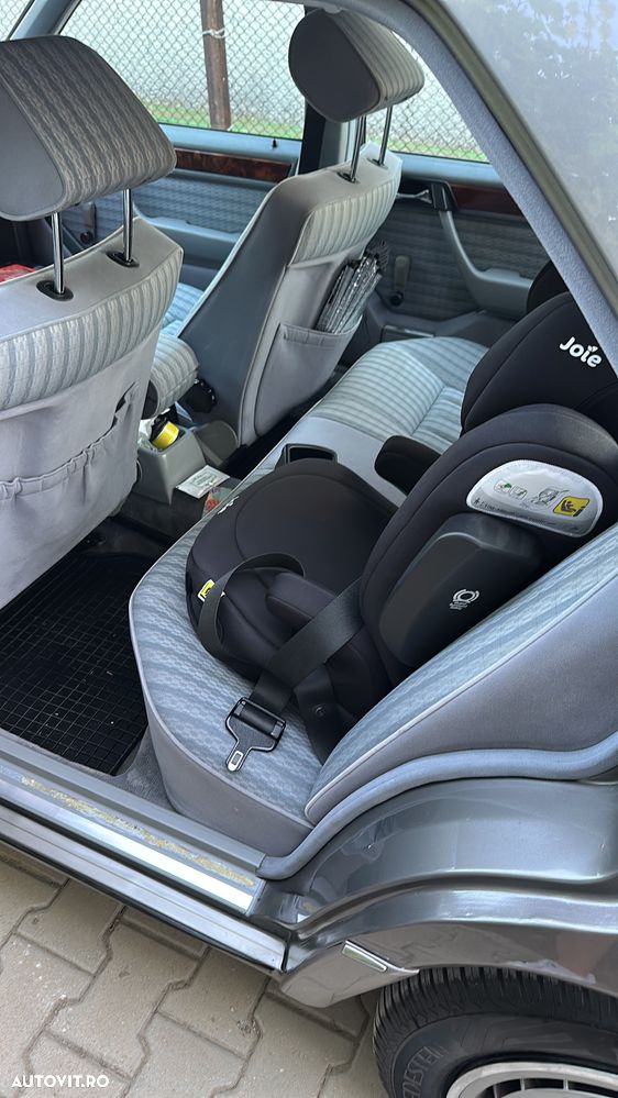 Mercedes-Benz W124 - 9