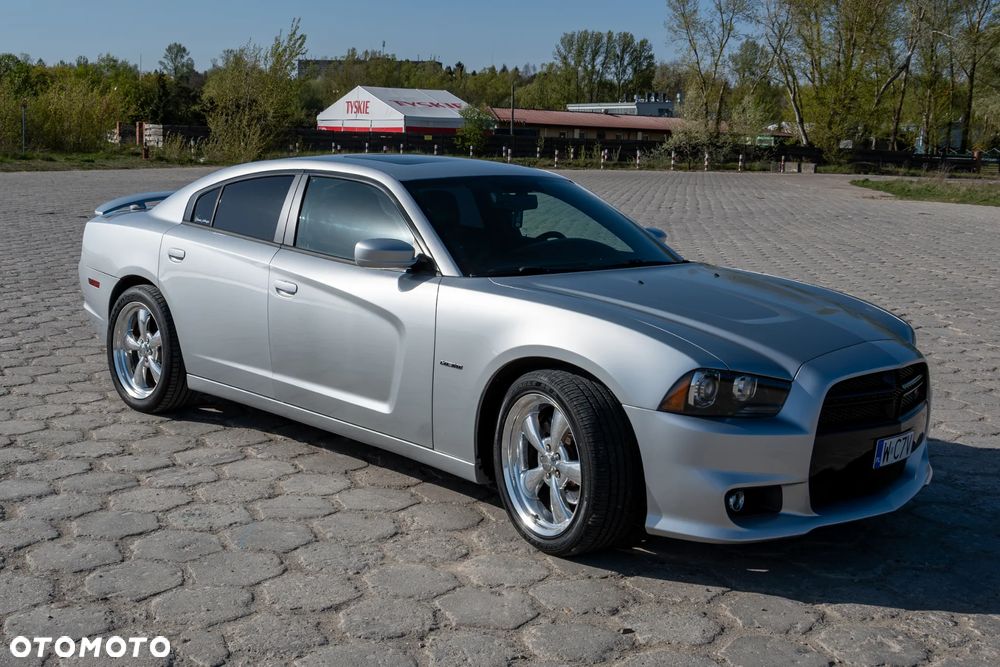 Dodge Charger - 9