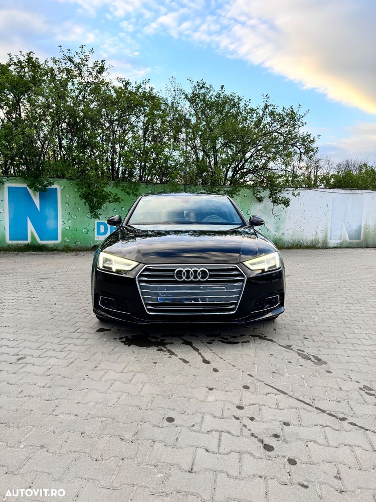 Audi A4 2.0 TDI DPF S line Sportpaket - 1