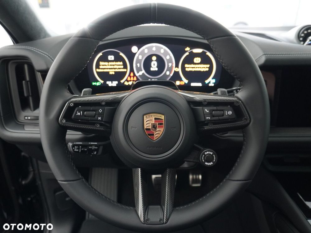 Porsche Cayenne GTS - 26