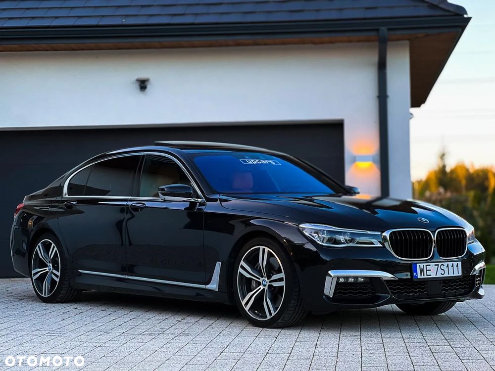 BMW Seria 7 750Li - 1