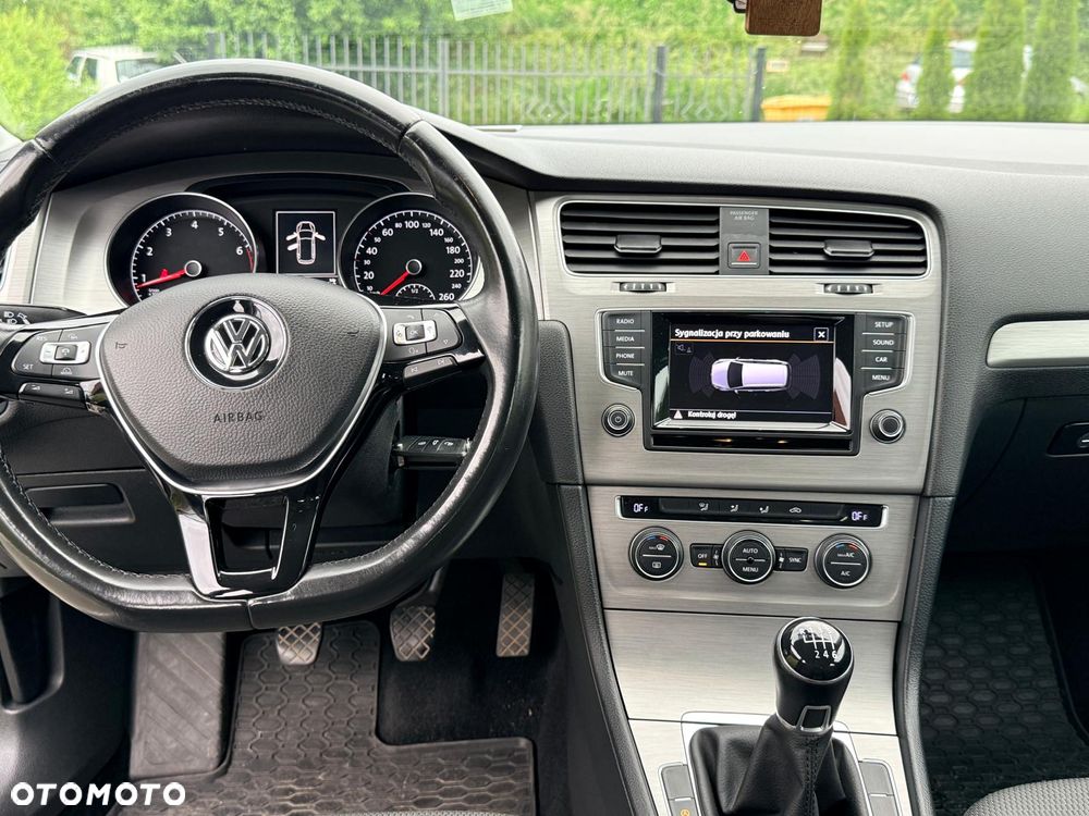 Volkswagen Golf 1.4 TSI BMT Comfortline - 12