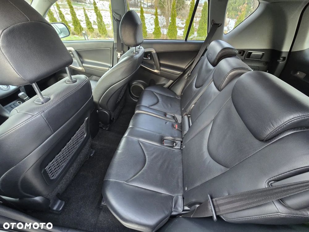 Toyota RAV4 2.2 D-4D Sol 180 - 18