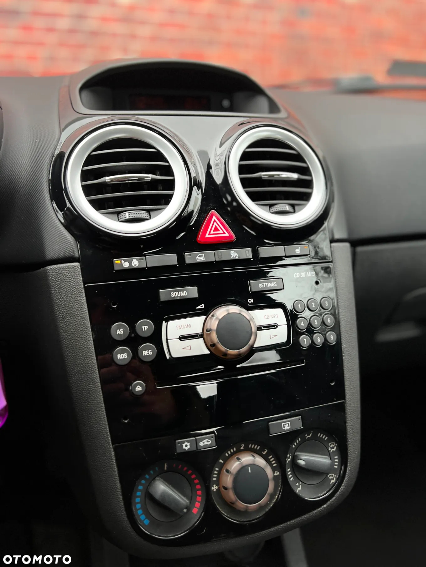 Opel Corsa - 22