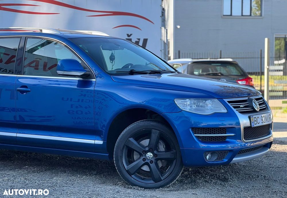Volkswagen Touareg - 12