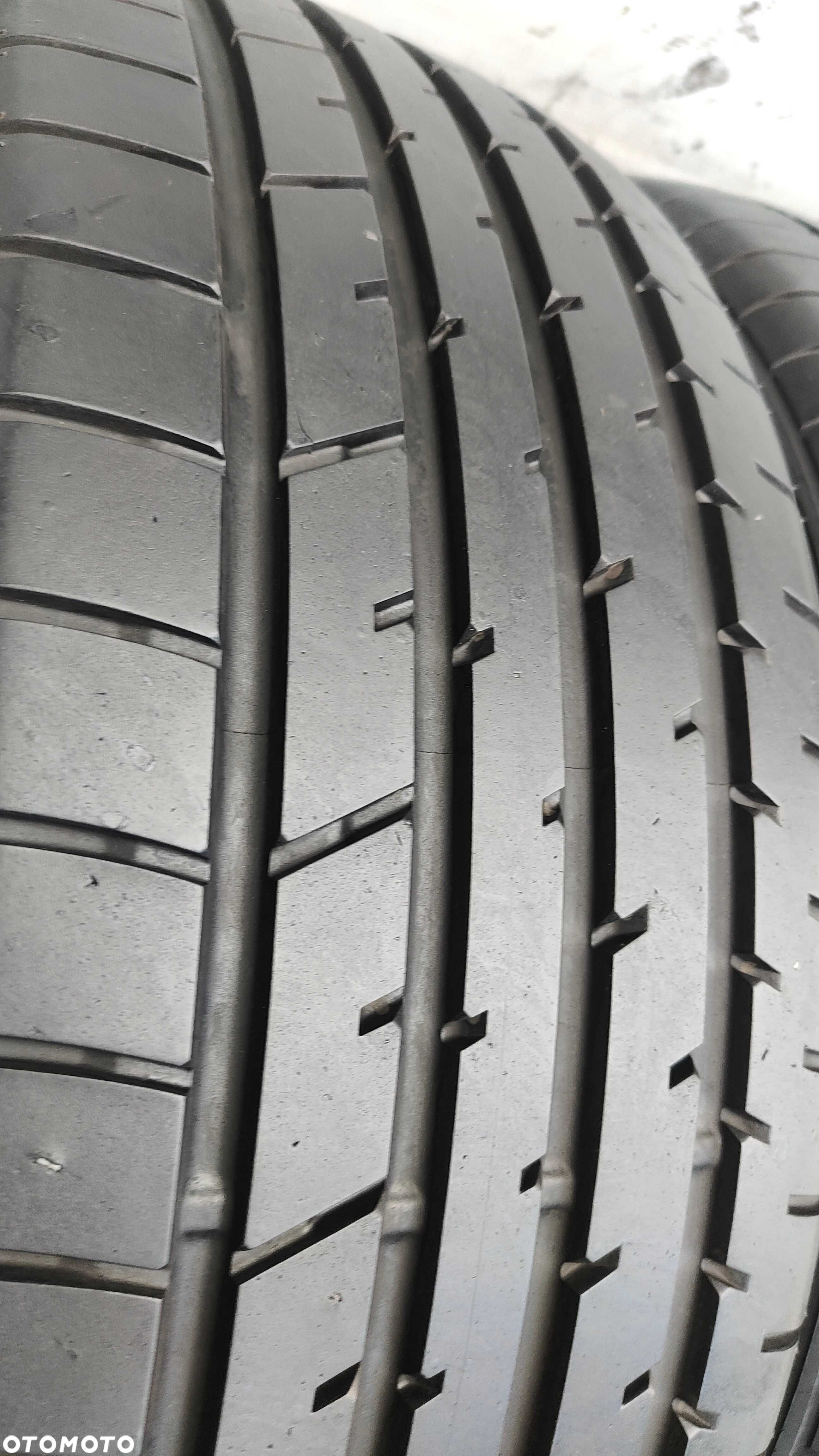 Opony Letnie 225/55/19 Toyo 4szt 7,8mm - 6