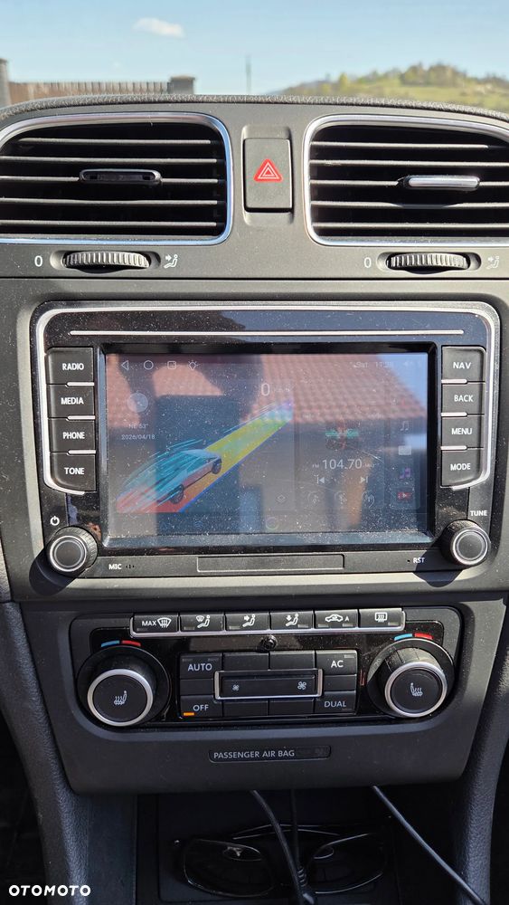 Volkswagen Golf 1.6 TDI DPF Highline - 15