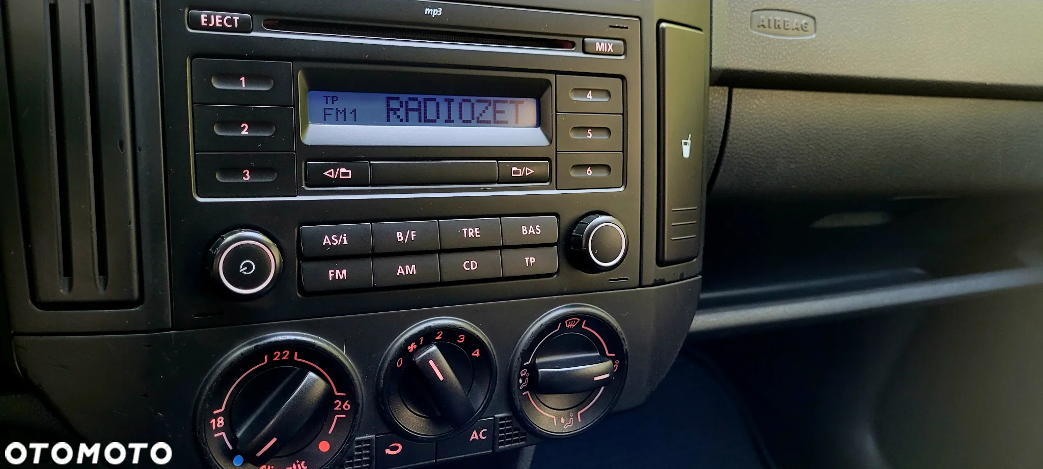 Volkswagen Polo 1.9 TDI Sportline - 11