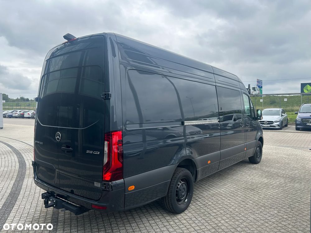 Mercedes-Benz Sprinter - 7