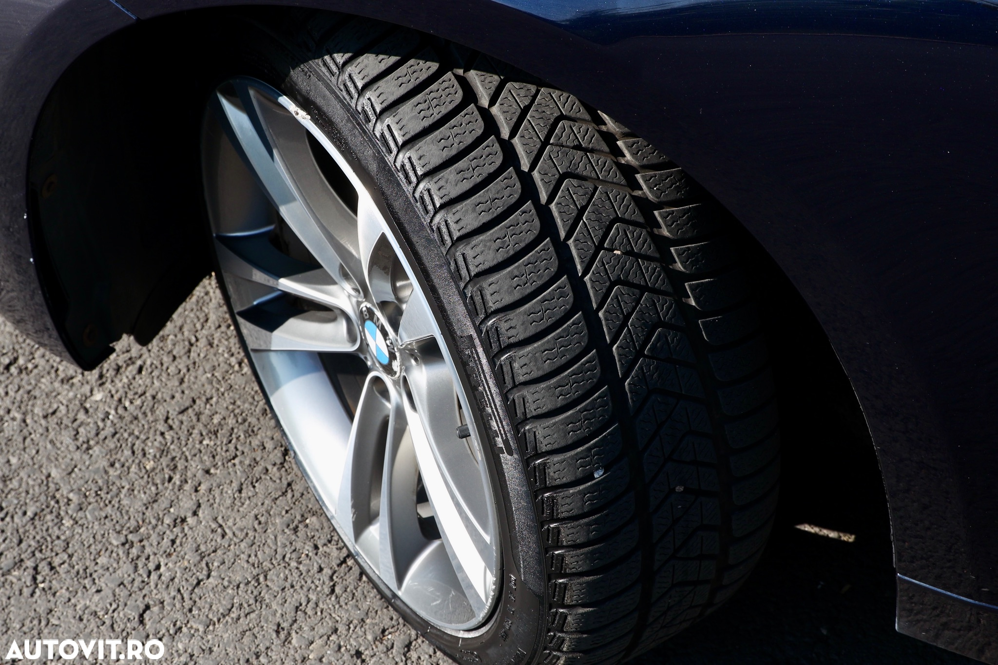 BMW Seria 3 320i Aut. Sport Line - 33