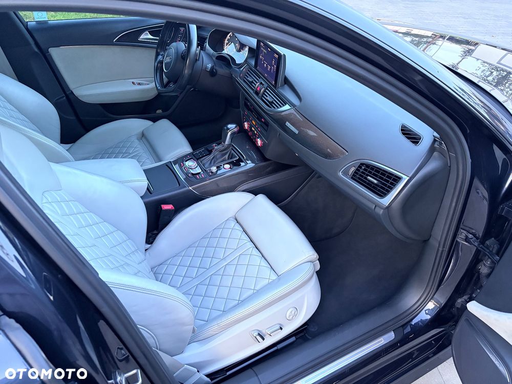 Audi S6 Limousine - 14