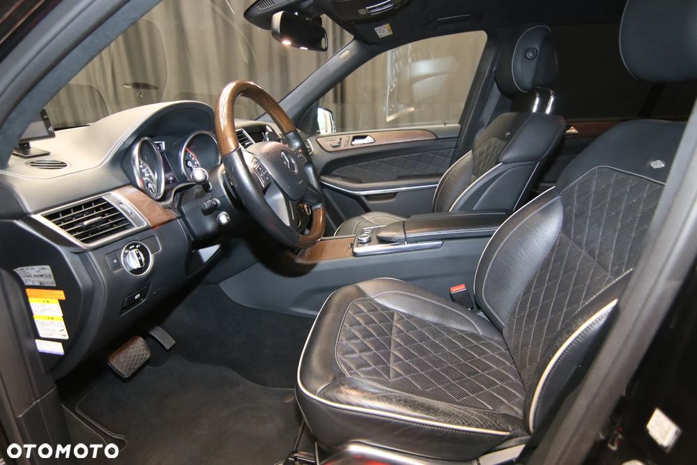 Mercedes-Benz GL - 18