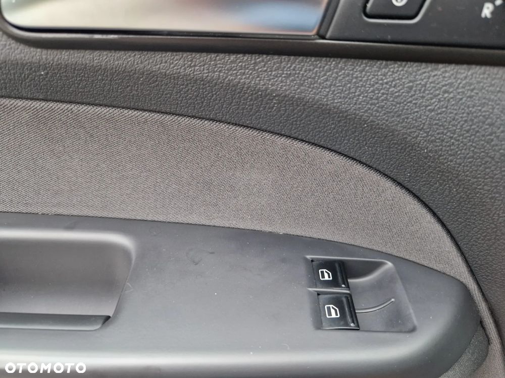 Volkswagen Caddy - 25