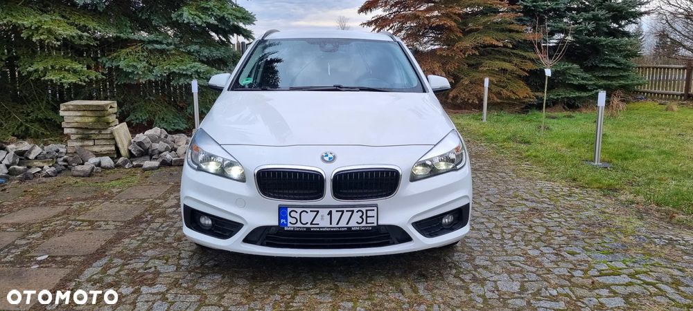 BMW Seria 2 216d Advantage - 2