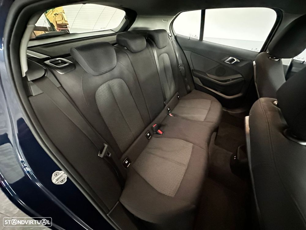BMW 116 d Advantage Auto - 33
