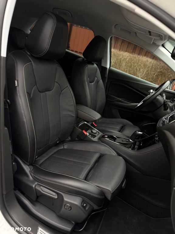 Opel Grandland X 1.6 Start/Stop Automatik Ultimate - 38