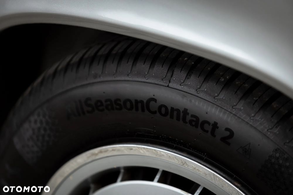 Mercedes-Benz W124 (1984-1993) - 35