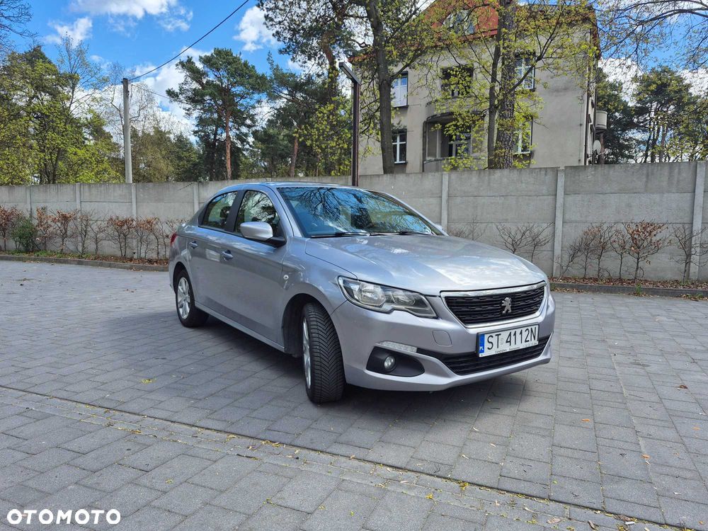 Peugeot 301 - 2
