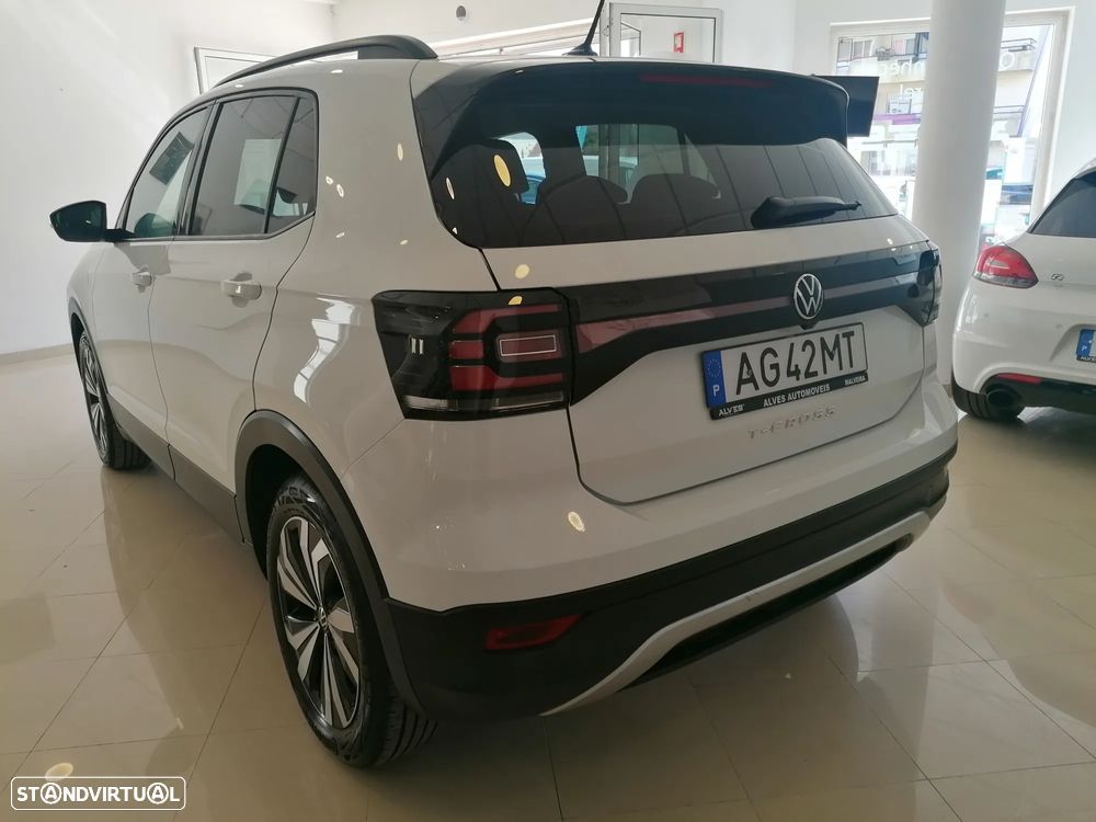 VW T-Cross 1.0 TSI Life - 34