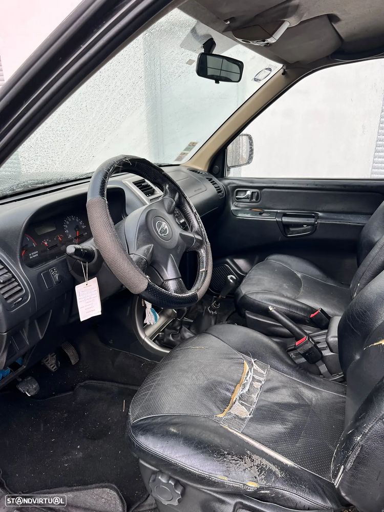 Nissan Terrano - 10