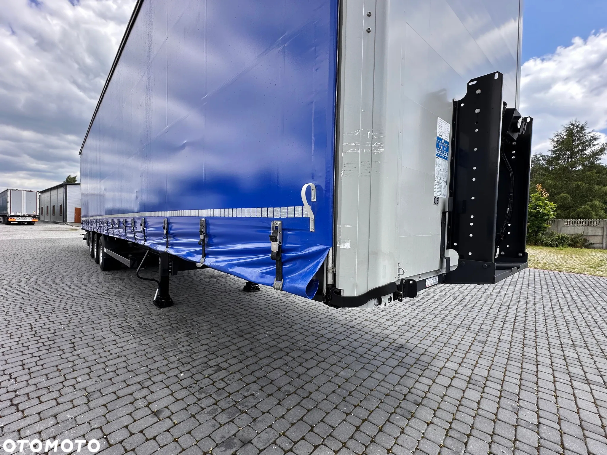 Kögel FIRANKA / MEGA LOW DECK / OSIE SAF - 25