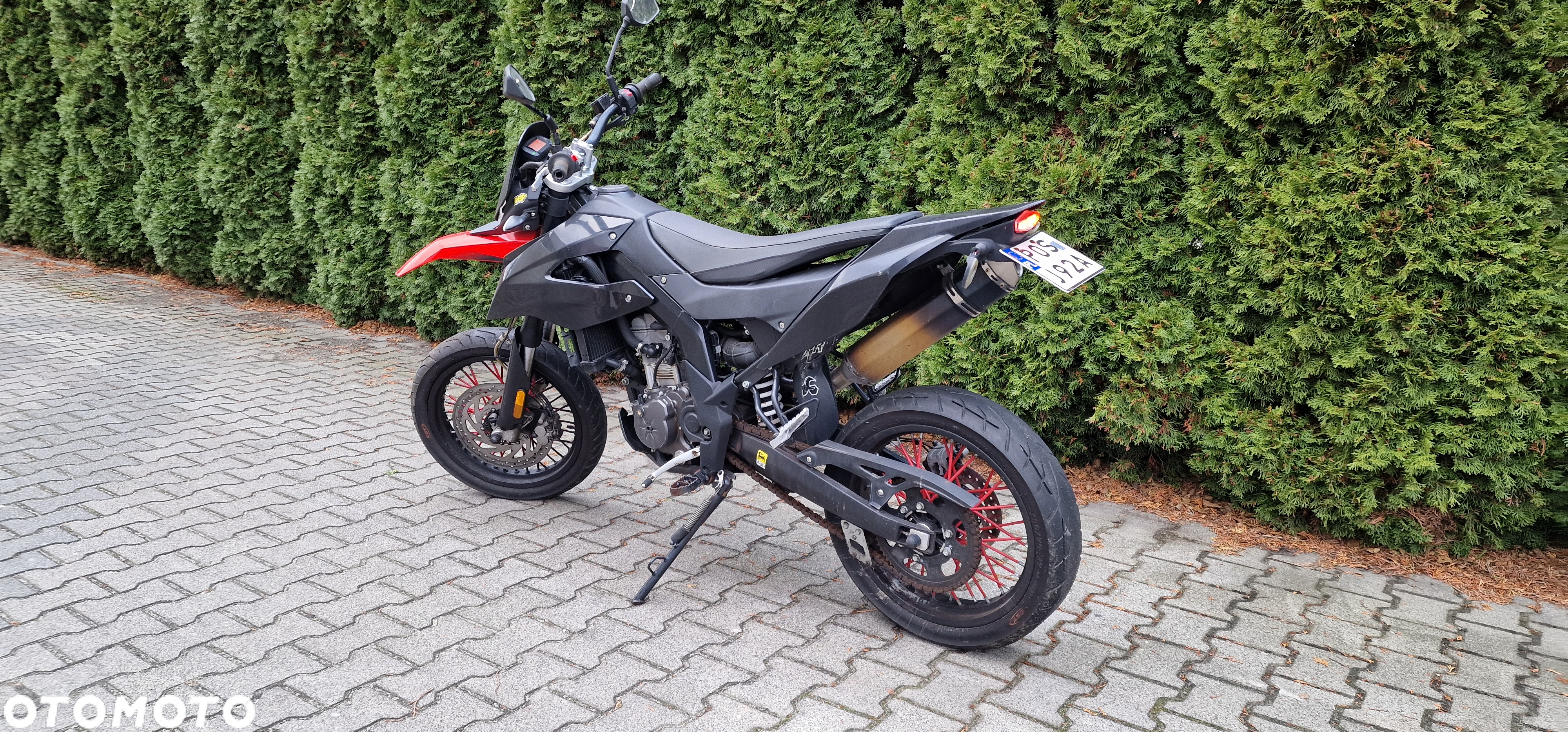 Aprilia SX