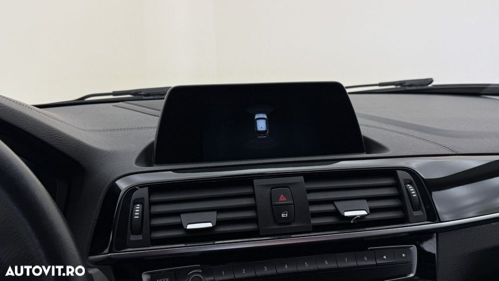 BMW Seria 1 - 16