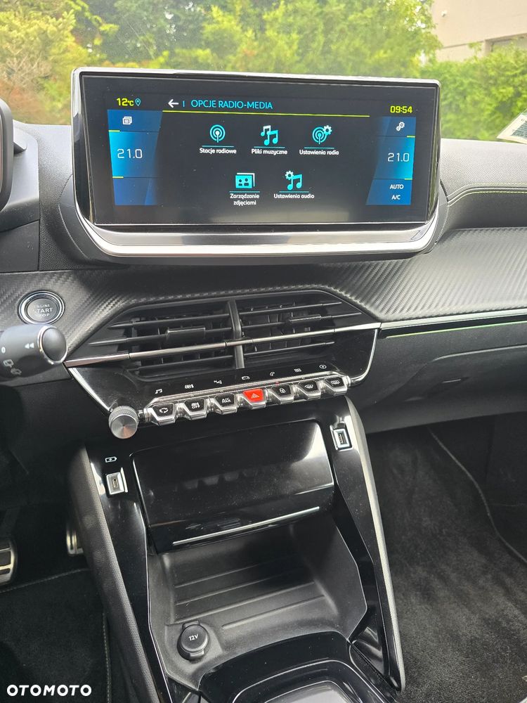 Peugeot 208 Elektromotor 136 GT - 22