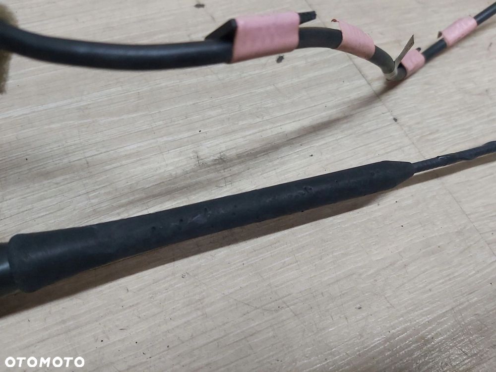 MAZDA 2 II DE antena dachowa bat podstawa - 3