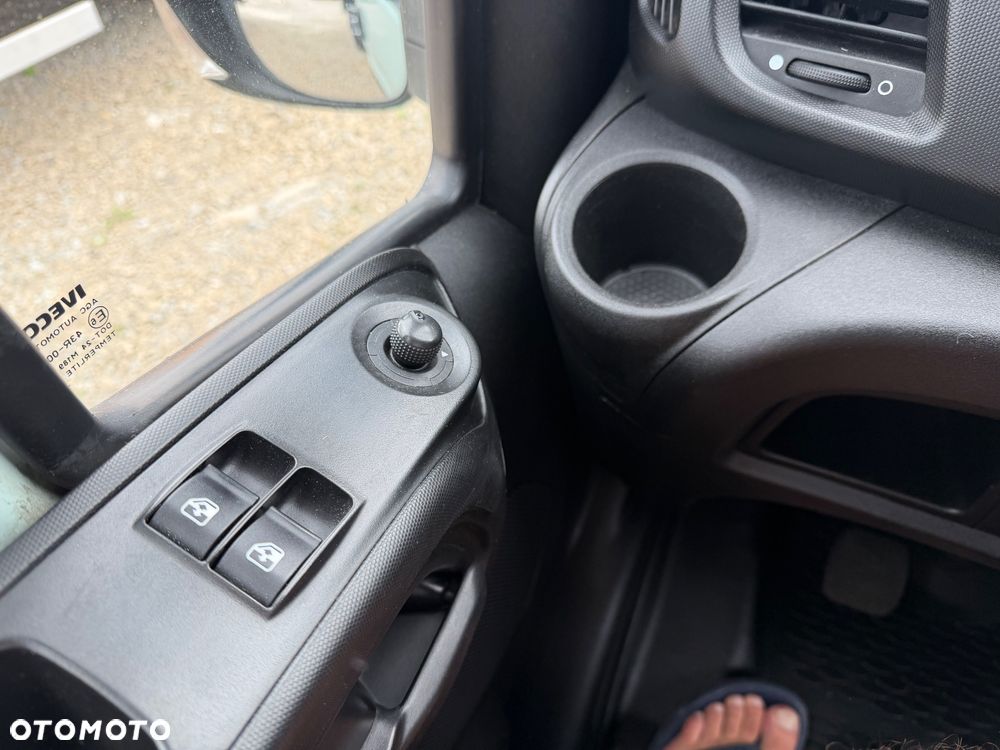 Iveco Daily 35c15 HDS 2t PALFINGER PC2700 wywrotka Igła - 35