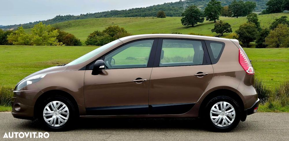 Renault Scenic - 10