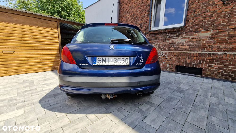 Peugeot 207 90 HDi FAP (Blue Lion) Sport - 4