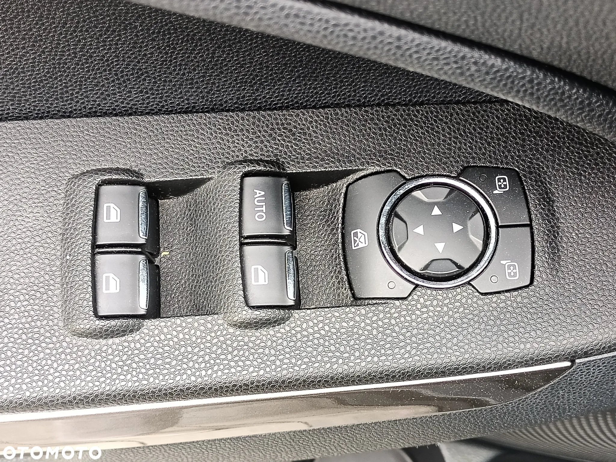 Ford EcoSport - 16